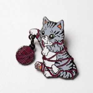 Yarn Kitty Pin